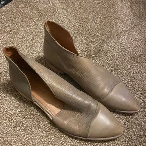Free People Women’s Royale Flat